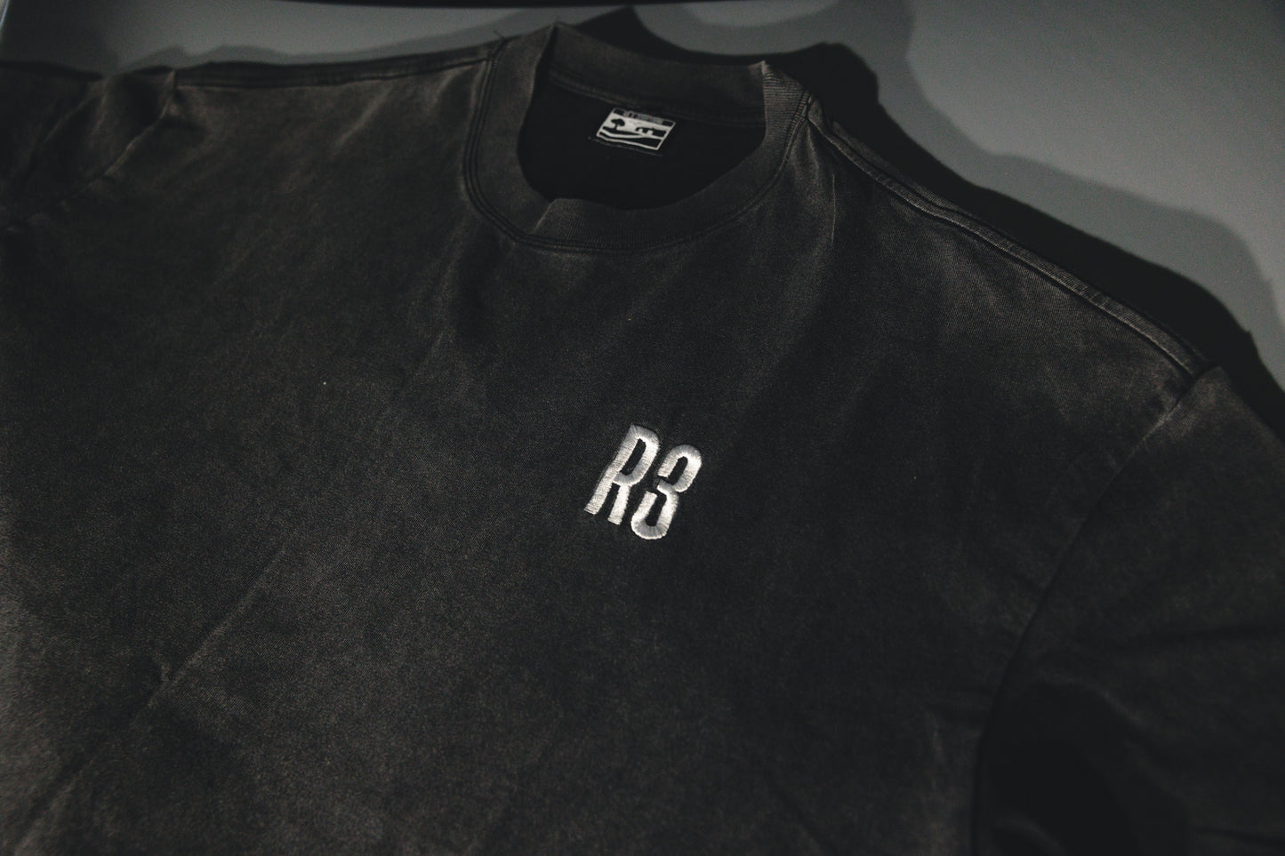 R3 MCLAREN 720S TEE
